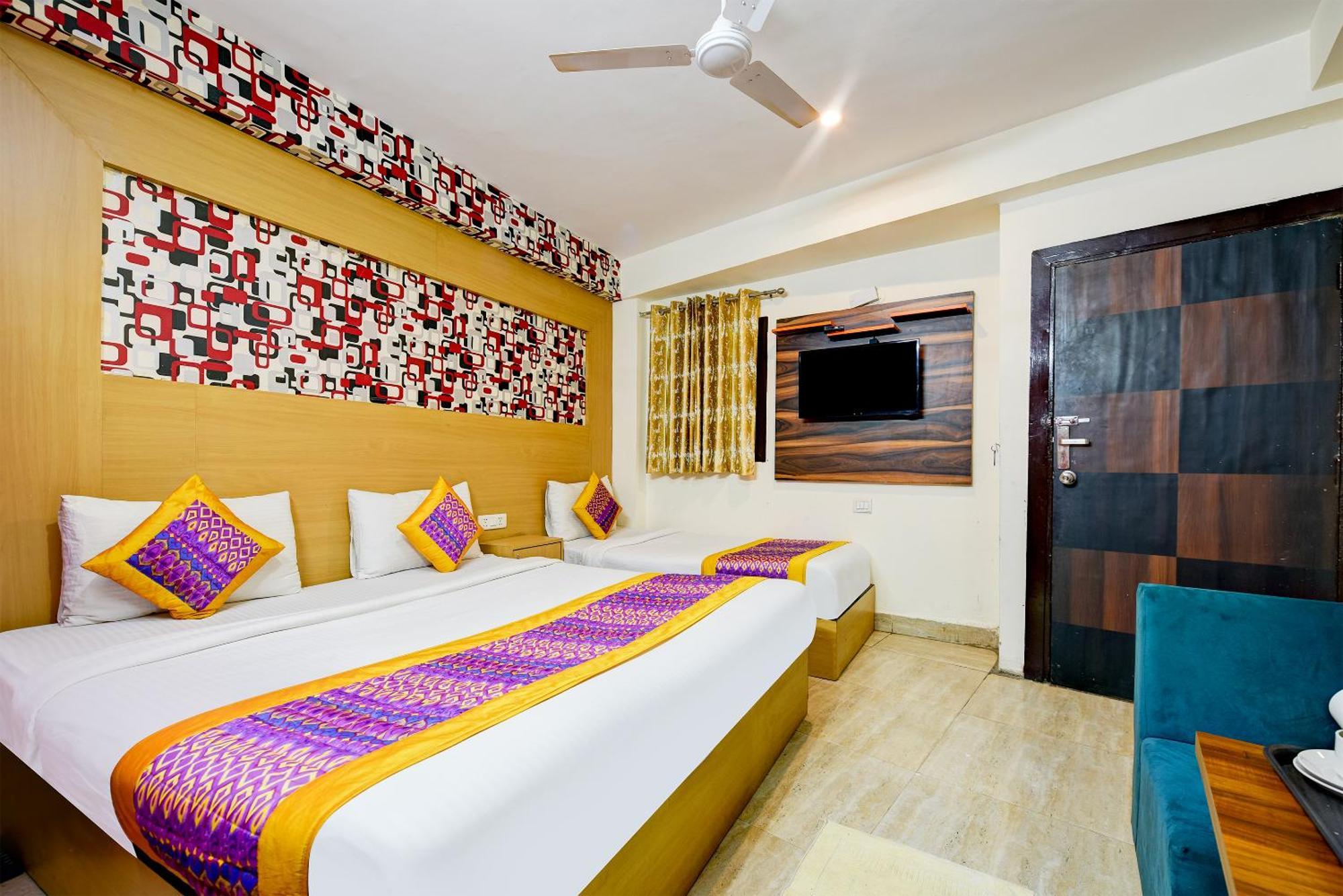 Hotel Sky View At Airport New Delhi Extérieur photo
