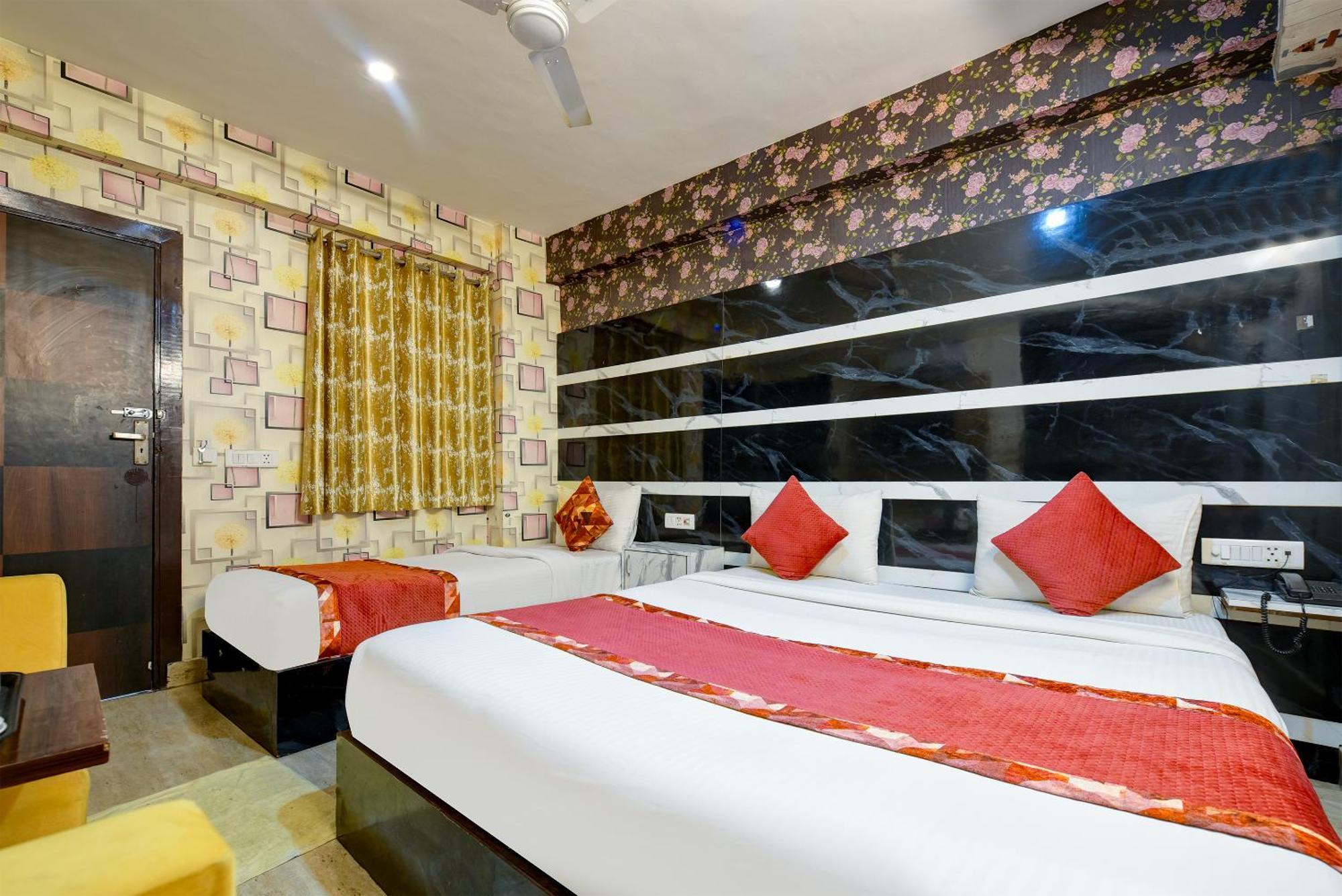 Hotel Sky View At Airport New Delhi Extérieur photo